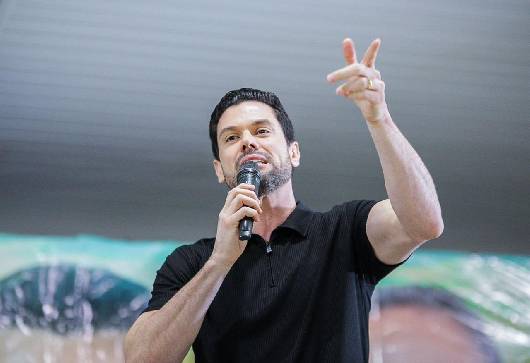Lucas Pocay defende geração de empregos e integração regional no Centro-Oeste paulista