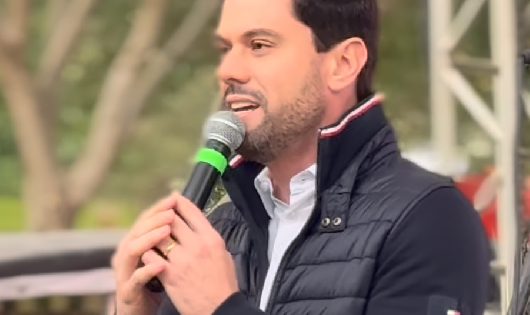 Lucas Pocay lidera luta pela descentralização das farmácias de alto custo